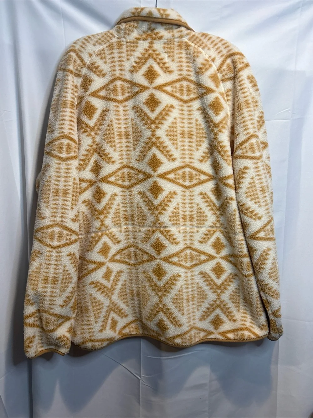 Pendleton Cream & Tan Geometric Teddy Fleece Jacket - Picture 8 of 11